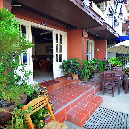 The Famous House - Jomtien Hotel Exterior photo