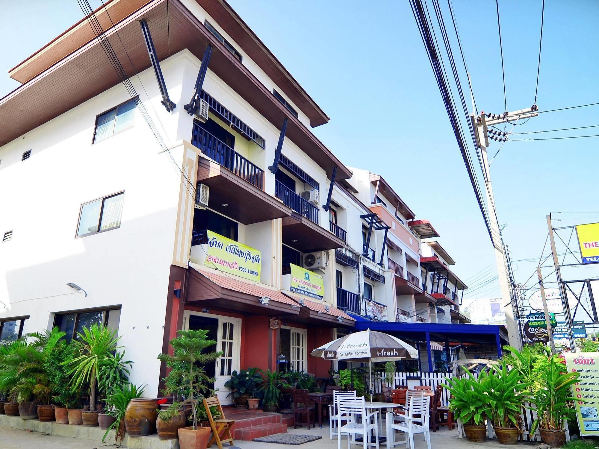 The Famous House - Jomtien Hotel Exterior photo