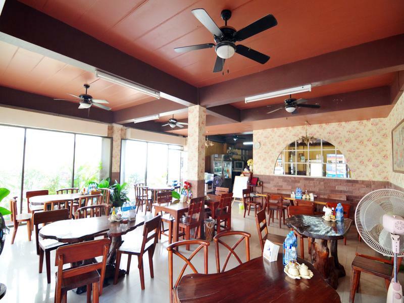 The Famous House - Jomtien Hotel Exterior photo